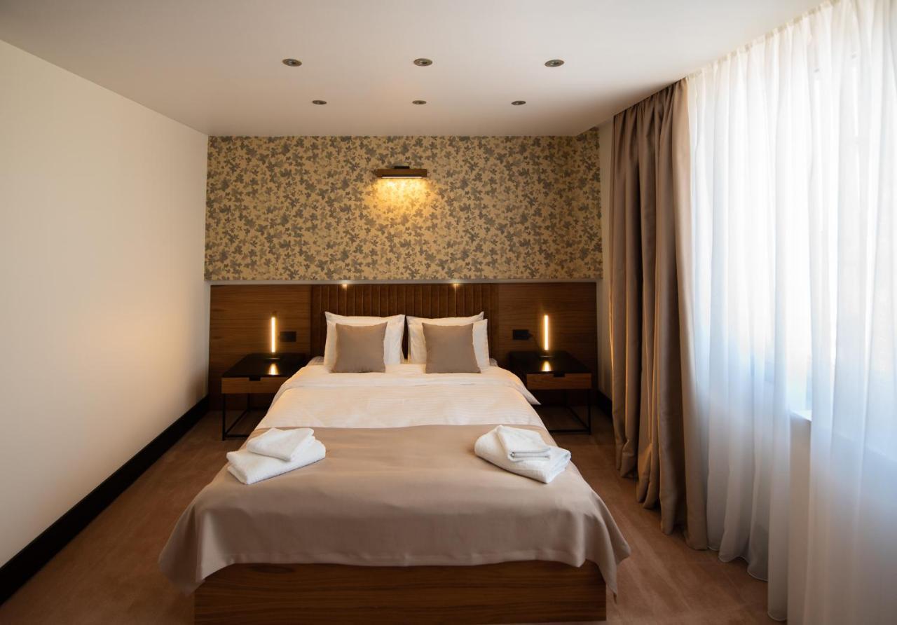 Hotel Sun Лозница Екстериор снимка