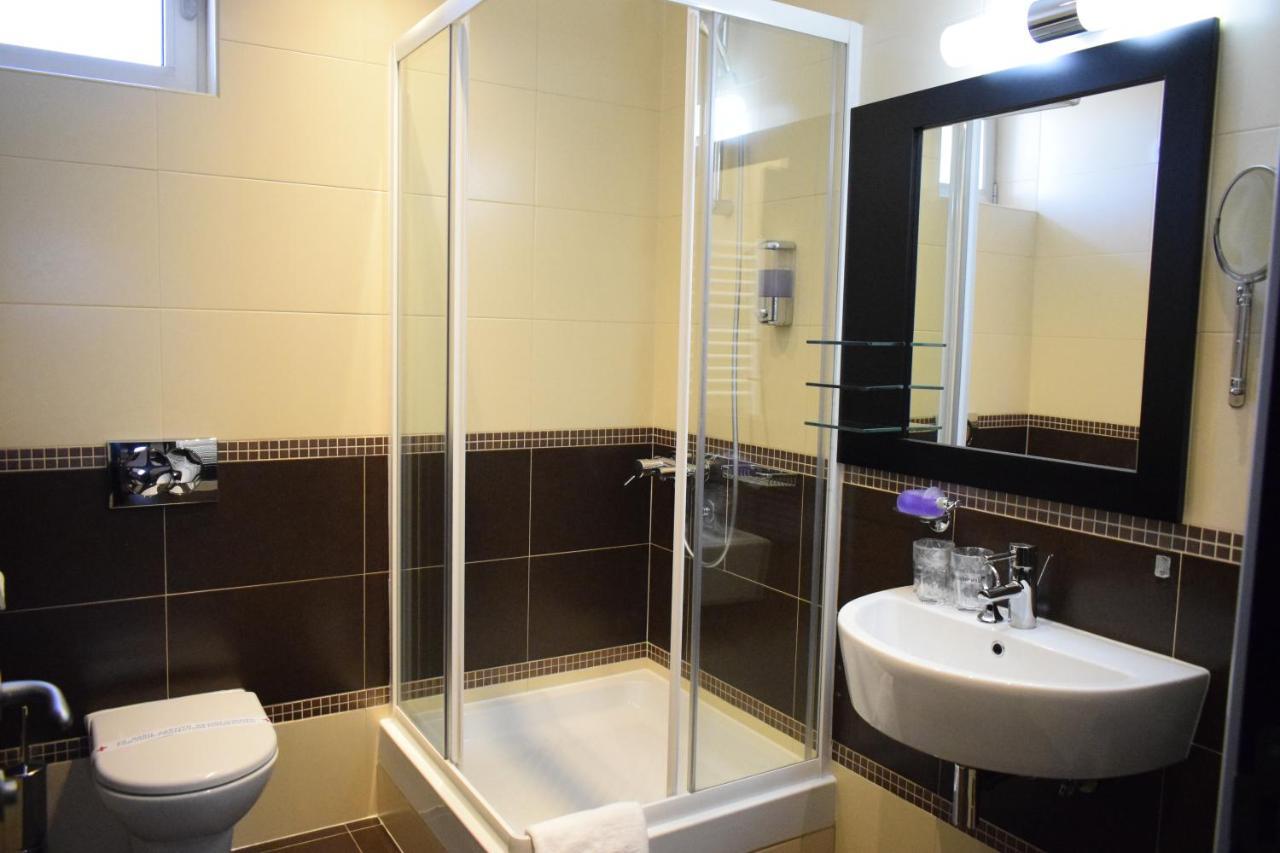 Hotel Sun Лозница Екстериор снимка