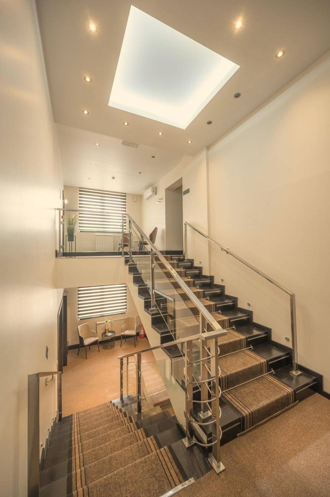 Hotel Sun Лозница Екстериор снимка